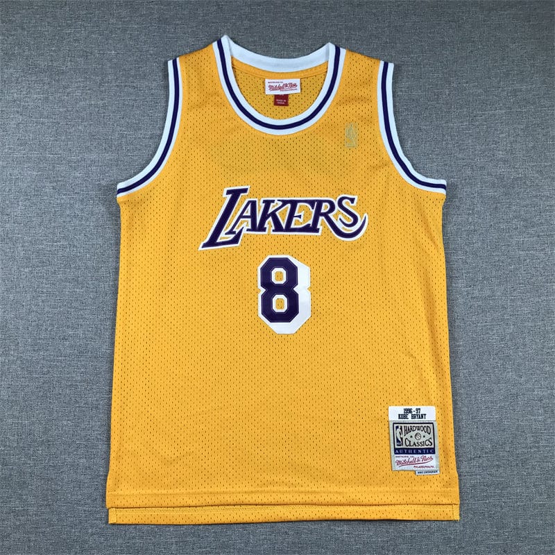 KID Lakers #8 yellow gold label