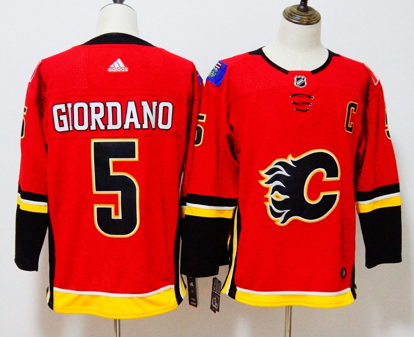 NHL Calgary Flames GIORDAND # 5 Jersey