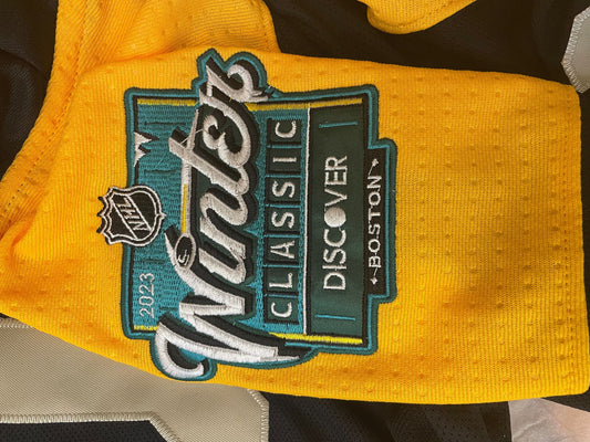 NHL Boston Bruins  Winter Jersey