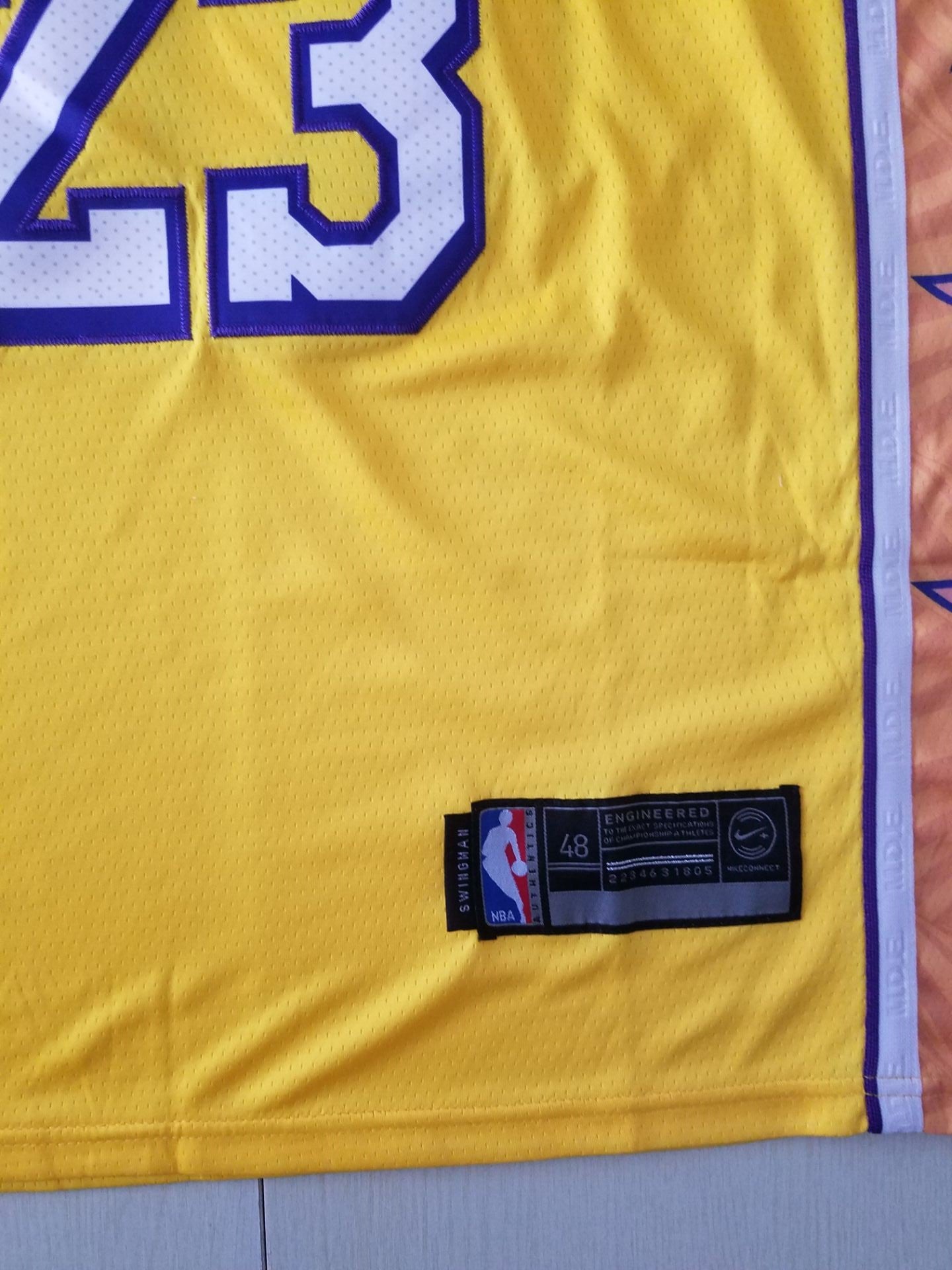 Gelbes Swingman-Trikot der Los Angeles Lakers LeBron James #23 für Herren