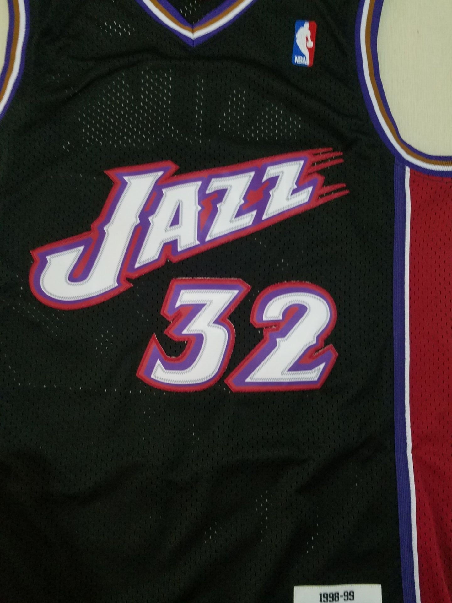Men's Utah Jazz Karl Malone Black 1998-99 Hardwood Classics Swingman Jersey