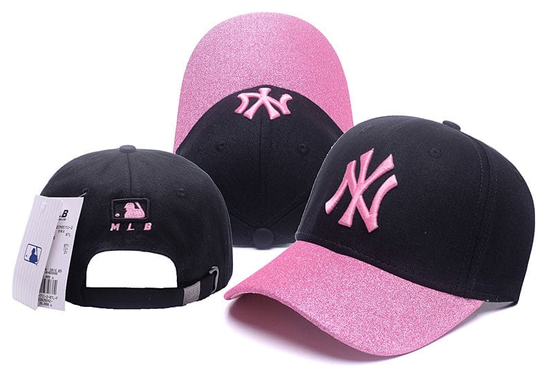 New York Yankees hat pink
