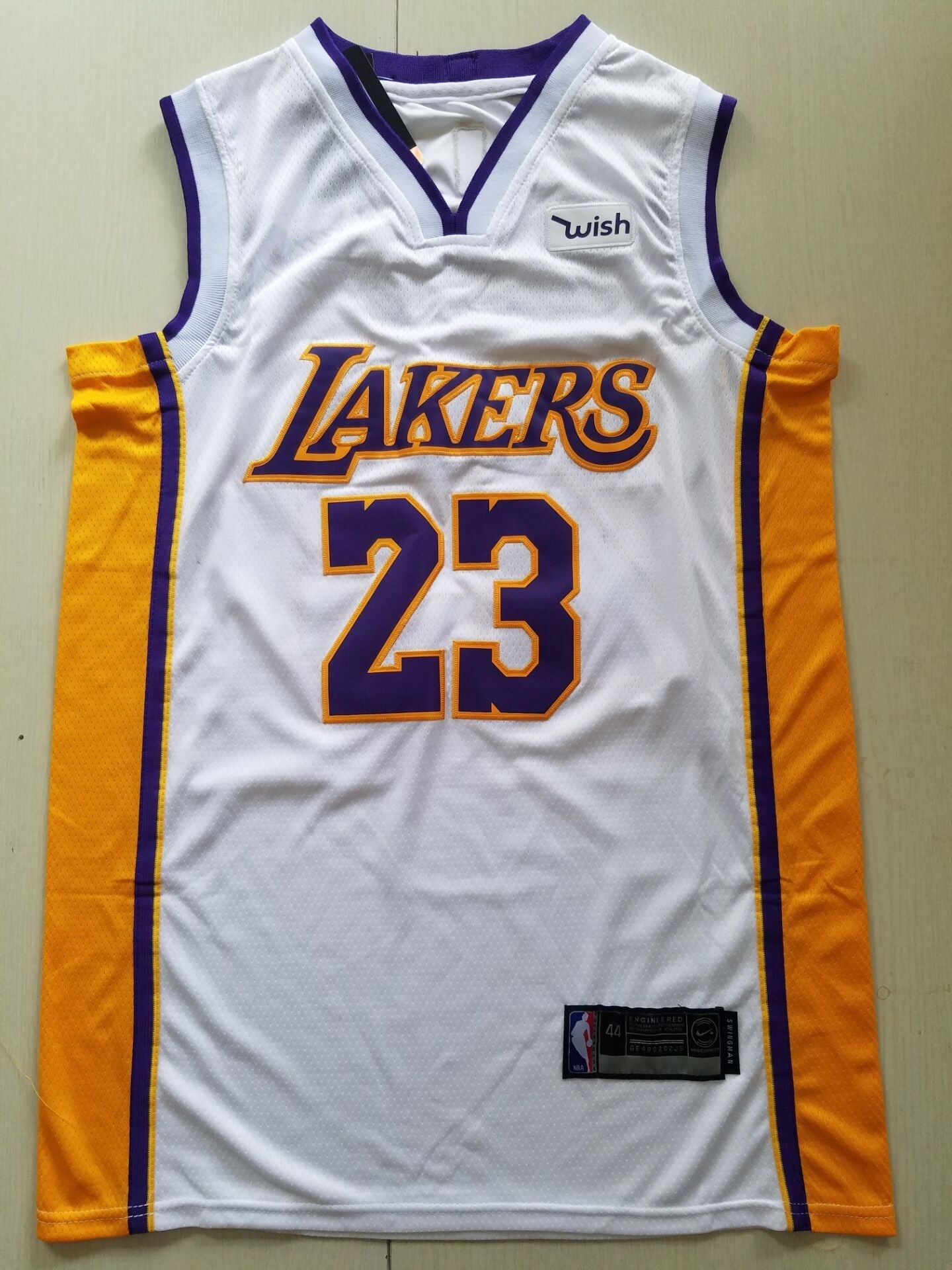 Men's Los Angeles Lakers LeBron James #23 NBA White Swingman Jersey